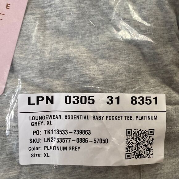 Savage Fenty Xssential Baby Pocket Tee Platinum Grey XL NWT and in packaging - Picture 6 of 8